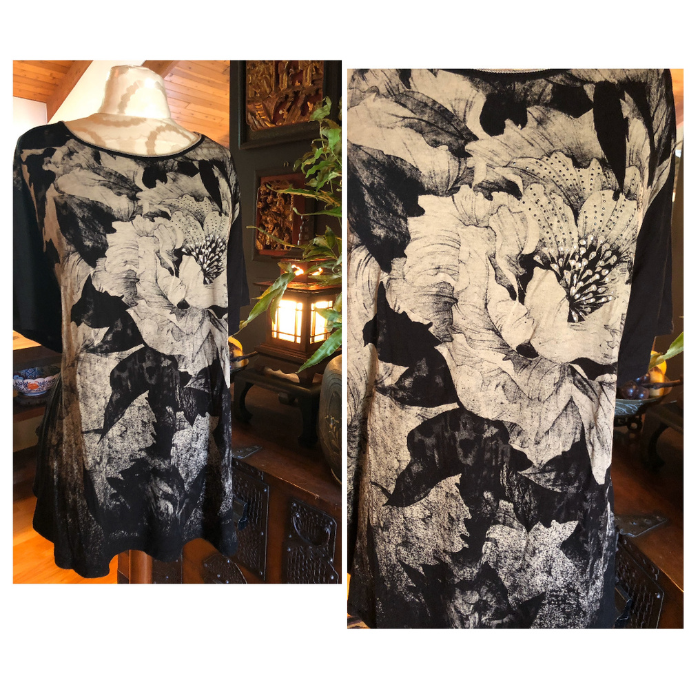 Sepia Tone Flower T with stone embellishment